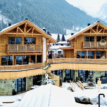 Bergchalets Gut Wenghof * Werfenweng